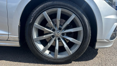 Volkswagen Passat 2.0 TDI R-Line 4dr DSG [Panoramic Roof] Diesel Saloon
